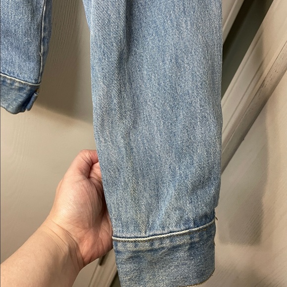 Vintage Disney Embroidered Mickey Mouse & Friends Light Denim Jacket Sz L 90s - Picture 9 of 11